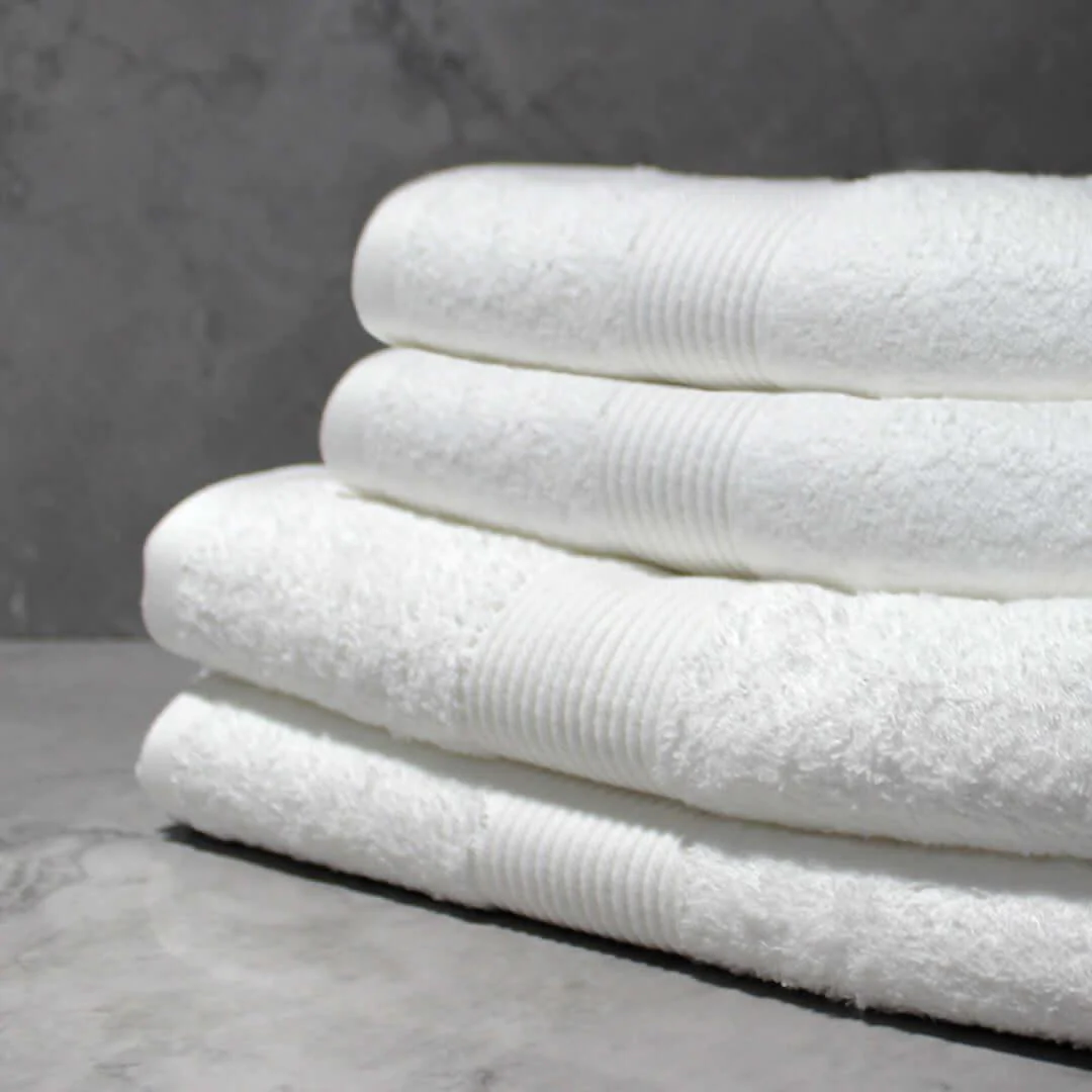 pegasus-textiles-oasis-luxury-hotel-and-spa-quality-white-towels-600gsm-pegasus-group-uk-1.webp